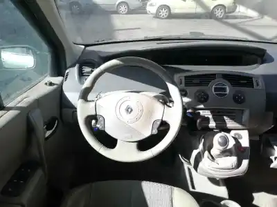 Здавання транспортного засобу renault grand scénic ii (jm0/1_) 1.9 dci (jm0g, jm12, jm1g, jm2c) року 2004 потужний f9qd8