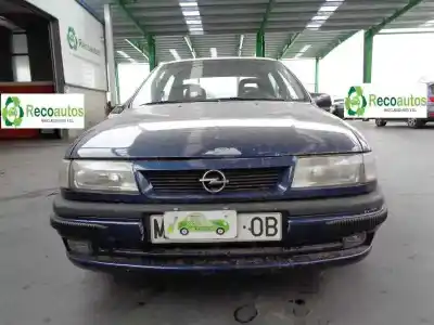 Vehicul casat opel vectra a 2.0 al anului 1992 alimentat c20ne