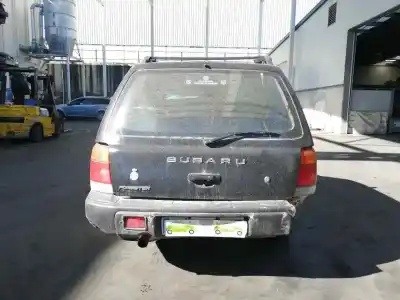 Veículo de Sucata subaru forester s10 (sf) 2.0 cat do ano 2000 alimentado ej202