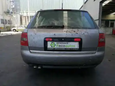 Scrapping Vehicle audi a6 c5 avant (4b5, 4b6) 2.5 tdi of the year 2004 powered bdh