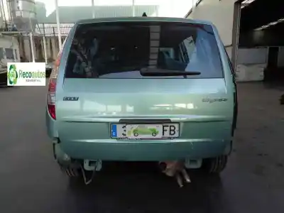 Veículo de Sucata fiat ulysse (179) 2.2 jtd admiral do ano 2003 alimentado 4hw