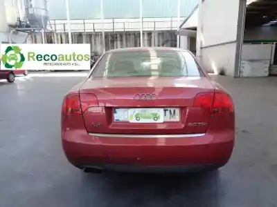 Vehicul casat audi a4 berlina (8ec) 2.0 tdi al anului 2005 alimentat blb