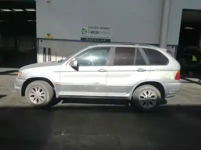 Véhicule à la ferraille BMW X5 (E53) 3.0d de l'année 2002 alimenté 306D1