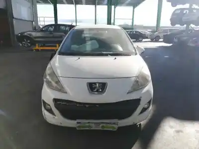 Veículo de Sucata peugeot 207 16v hdi do ano 2011 alimentado 9hp