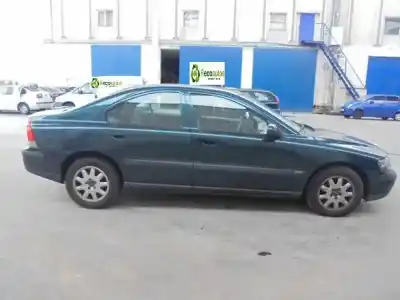 Veículo de Sucata volvo s60 berlina 2.4 d do ano 2002 alimentado d5244t