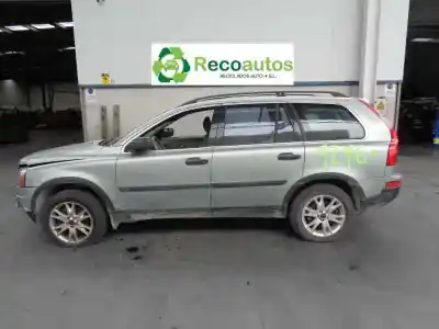 Veículo de Sucata VOLVO XC90 2.5 T (7 asientos) do ano 2004 alimentado B5254T2