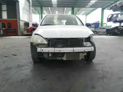 Veículo de Sucata opel corsa c blue line do ano 2004 alimentado z13dt