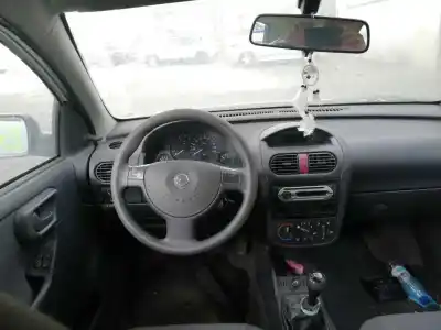 Veículo de Sucata opel corsa c blue line do ano 2004 alimentado z13dt