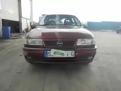 Veículo de Sucata opel vectra a 2.0 do ano 1993 alimentado c20ne