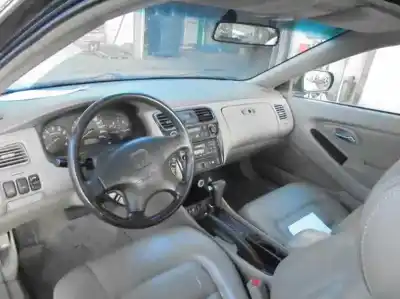 Vehículo de desguace honda accord coupé (cg2/4) 3.0 v6 (cg2) del año 2000 con motor j30a1