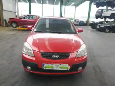 Véhicule à la ferraille kia rio ii (jb) 1.5 crdi de l'année 2007 alimenté d4fa