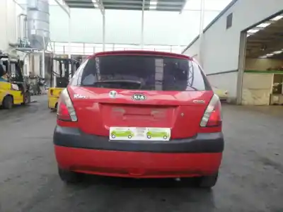 Véhicule à la ferraille kia rio ii (jb) 1.5 crdi de l'année 2007 alimenté d4fa