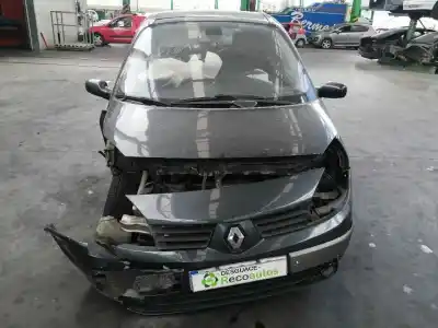 Здавання транспортного засобу renault grand scénic ii (jm0/1_) 1.9 dci (jm0g, jm12, jm1g, jm2c) року 2005 потужний f9qd8
