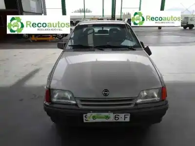Veículo de Sucata opel kadett d 1.8 do ano 1990 alimentado g-18se