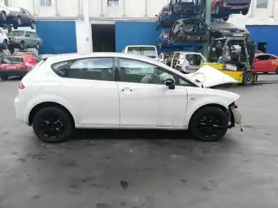 Veicolo di demolizione seat leon (1p1) 1.9 tdi dell'anno 2010 alimentato bls