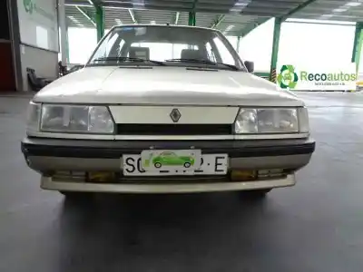 Vehicul casat renault 9 1.8 al anului 1988 alimentat g-f2n
