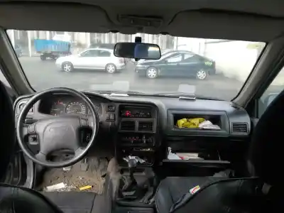 Veicolo di demolizione opel frontera a 2.5 turbodiesel dell'anno 1998 alimentato vm41b