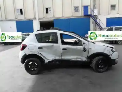 Здавання транспортного засобу dacia sandero ii 1.5 dci року 2014 потужний k9k c6