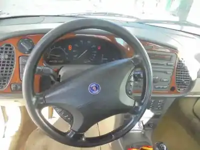 Sloopvoertuig saab 9-3 berlina 2.0i van het jaar 1999 aangedreven b204i