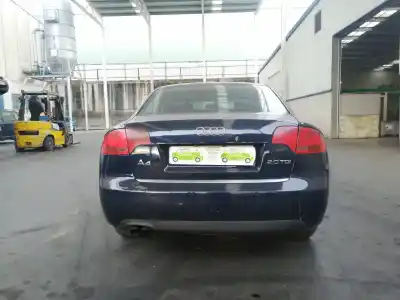 Veículo de Sucata audi a4 berlina (8ec) 2.0 tdi do ano 2005 alimentado blb