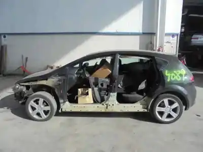Здавання транспортного засобу seat leon (1p1) 2.0 tdi 16v року 2007 потужний bkd