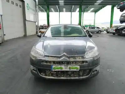 Veículo de Sucata citroen c5 berlina 2.0 hdi fap do ano 2009 alimentado rhf