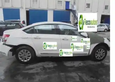 Veículo de Sucata citroen c5 berlina 1.6 hdi fap do ano 2011 alimentado 9h05