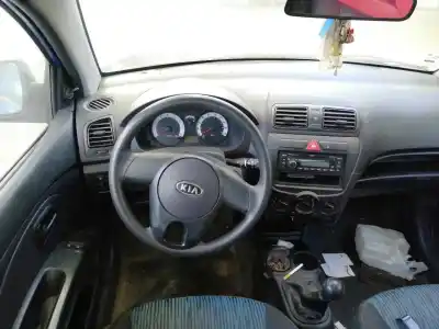 Vehicul casat kia picanto 1.0 concept al anului 2011 alimentat g4he