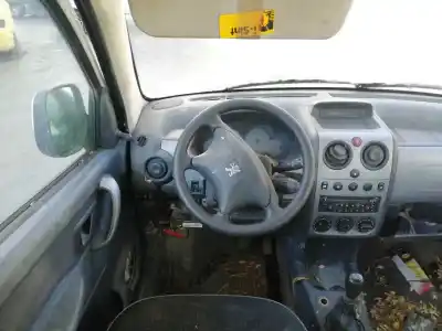 Veículo de Sucata peugeot partner (s2) 1.6 16v hdi cat do ano 2006 alimentado d-9hw