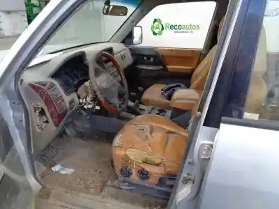 Здавання транспортного засобу mitsubishi montero (v60/v70) 3.2 di-d avance року 2003 потужний 4m41