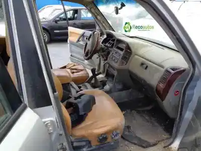 Здавання транспортного засобу mitsubishi montero (v60/v70) 3.2 di-d avance року 2003 потужний 4m41