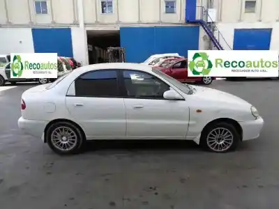 Veículo de Sucata daewoo lanos 1.5 cat do ano 2000 alimentado 
