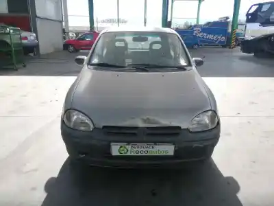 Veículo de Sucata opel corsa a 1.2 do ano 1996 alimentado c12nz