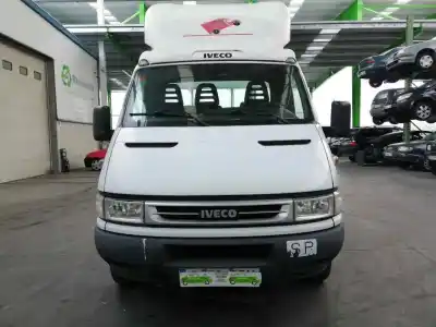 Sloopvoertuig iveco daily chasis- cabina (1999 =>) 3.0 diesel cat van het jaar 2005 aangedreven 