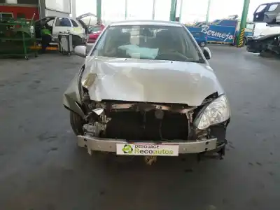 Scrapping Vehicle toyota corolla (_e12_) 2.0 d-4d (cde120r_ cde120l_) of the year 2001 powered 1cdftv