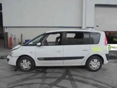 Утилизация автомобиля RENAULT ESPACE IV (JK0) 1.9 dCi Diesel года 2005 питание F9QA820
