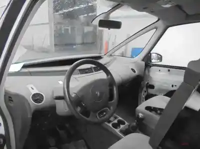 Здавання транспортного засобу renault espace iv (jk0) 1.9 dci diesel року 2005 потужний f9qa820
