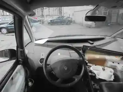 Здавання транспортного засобу renault espace iv (jk0) 1.9 dci diesel року 2005 потужний f9qa820