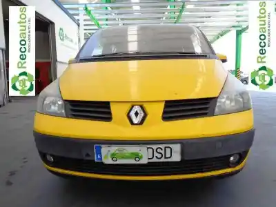 Véhicule à la ferraille renault                                            espace iv (jk0) (2002->)                                                                                                                                                                                                                                   2.2 dci (jk07)                                                                                                                                                                                                                                             de l'année 2002 alimenté d/g9t j7