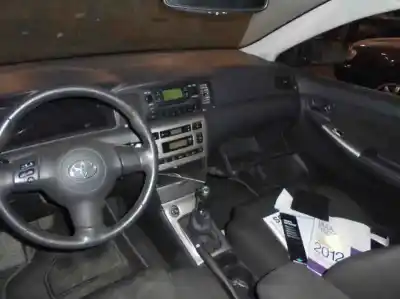 Veículo de Sucata toyota corolla (_e12_) 1.4 d (nde120_) do ano 2005 alimentado 1nd