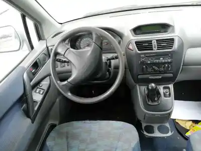 Veículo de Sucata mitsubishi space runner (n60) 2.0 i glx (i) do ano 2003 alimentado 4g63