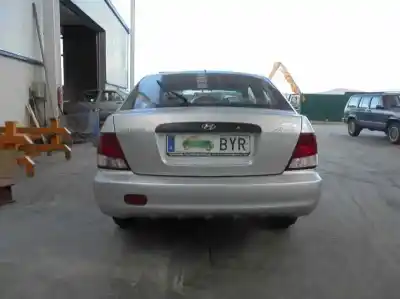 Verschrottungsfahrzeug hyundai accent (lc) 1.3 cat des jahres 2002 angetrieben g4ea