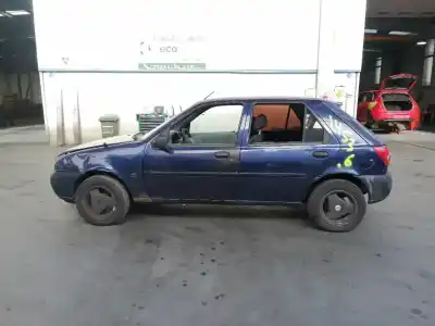 Veicolo di demolizione FORD FIESTA BERLINA 1.25 16V CAT dell'anno 1995 alimentato DHA