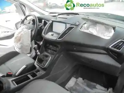 Здавання транспортного засобу ford c-max (ceu) 1.0 ecoboost cat року 2015 потужний m1dd