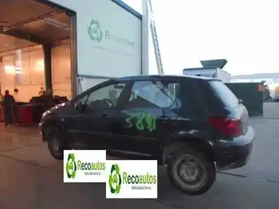Veículo de Sucata peugeot 307 (s1) 2.0 hdi cat do ano 2003 alimentado rhy