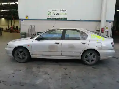 Vehicul casat NISSAN PRIMERA BERLINA (P11) Básico al anului 2001 alimentat CD20