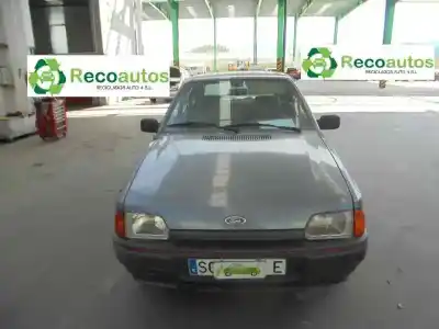 Vehicul casat ford escort berlina 1.6 diesel al anului 1987 alimentat lt