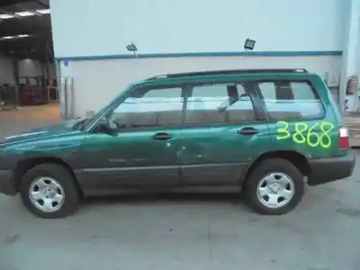Veicolo di demolizione SUBARU FORESTER S10 (SF) 2.0 CAT dell'anno 2000 alimentato EJ20