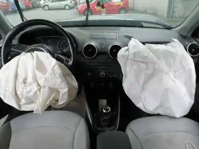 Здавання транспортного засобу audi a1 (8x) ambition року 2010 потужний cayc