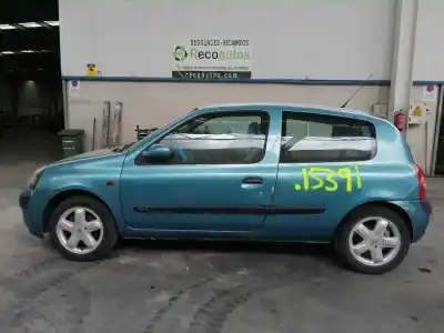 Здавання транспортного засобу renault clio ii fase ii (b/cb0) authentique року 2002 потужний d4fb712